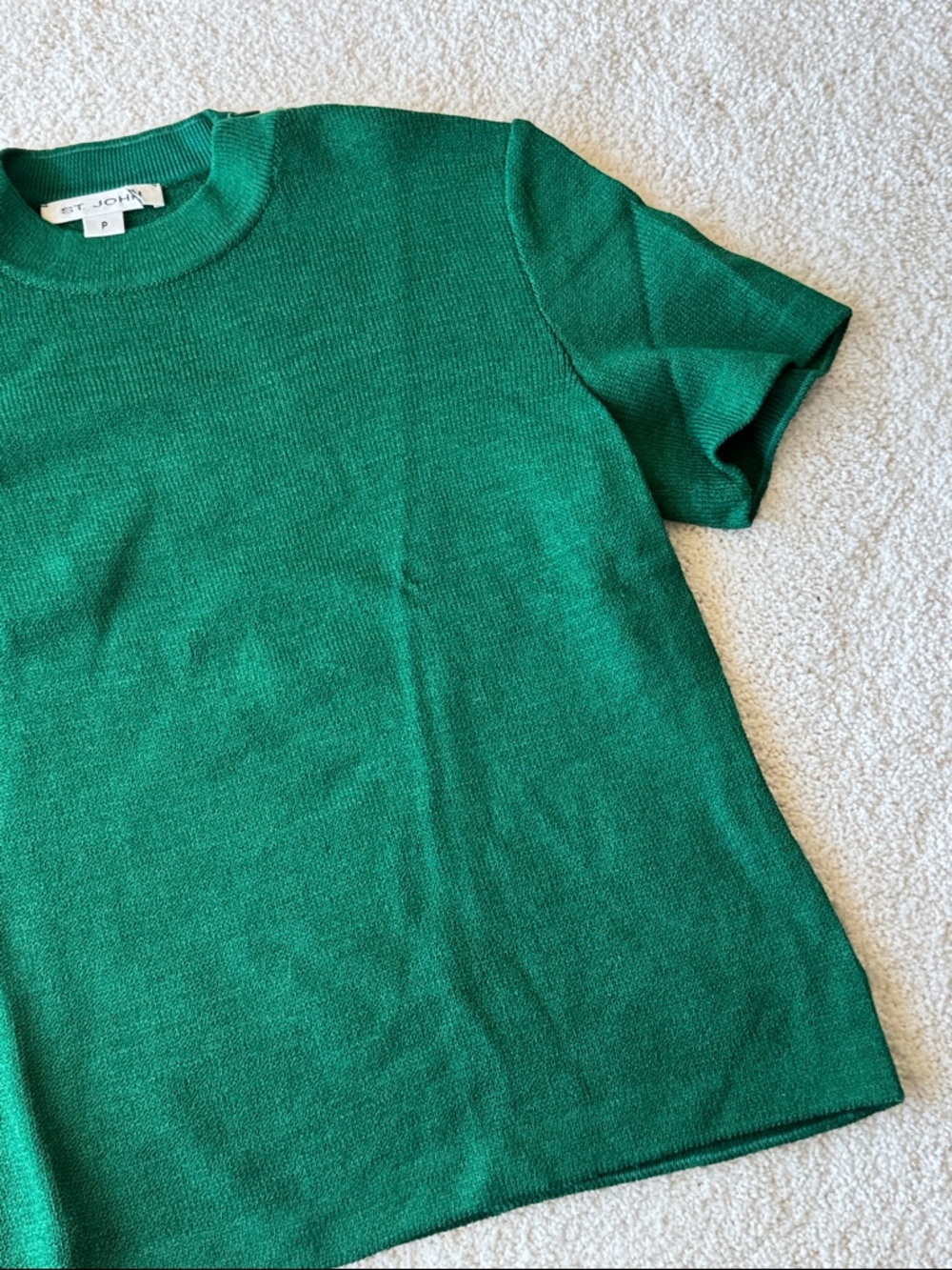 St. John Kelly Green Short Sleeve Knit Top - Picture 3 of 8